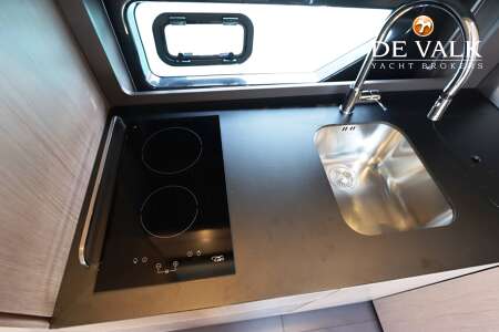 YANMAR X47 EXPRESS CRUISER BY AZIMUT