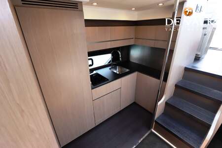 YANMAR X47 EXPRESS CRUISER BY AZIMUT